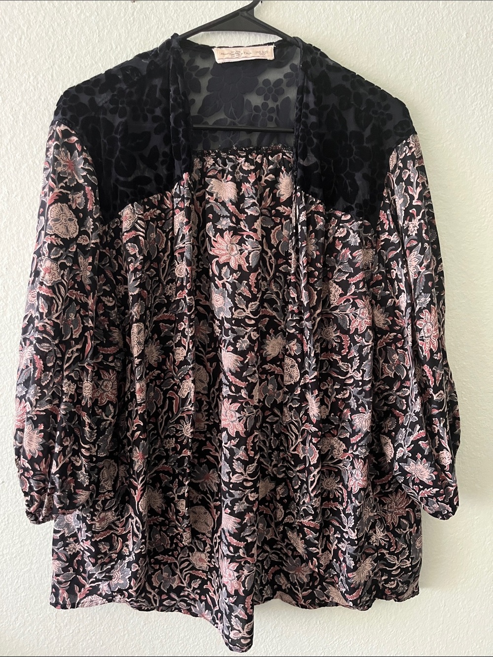 Abercrombie and Fitch Y2K Floral Blouse Top